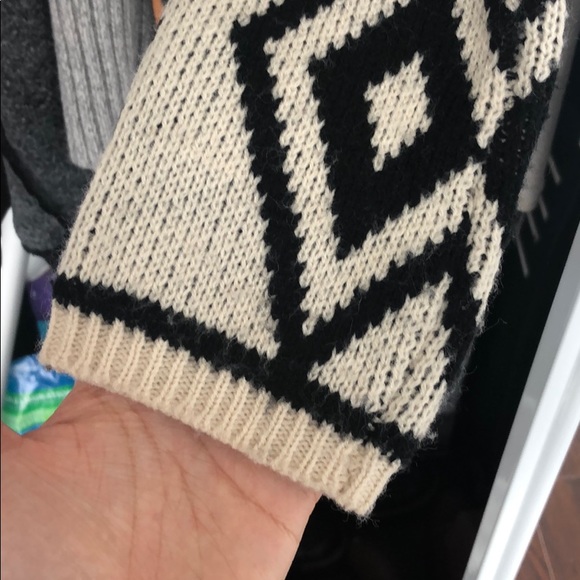 Sweater - Picture 2 of 2